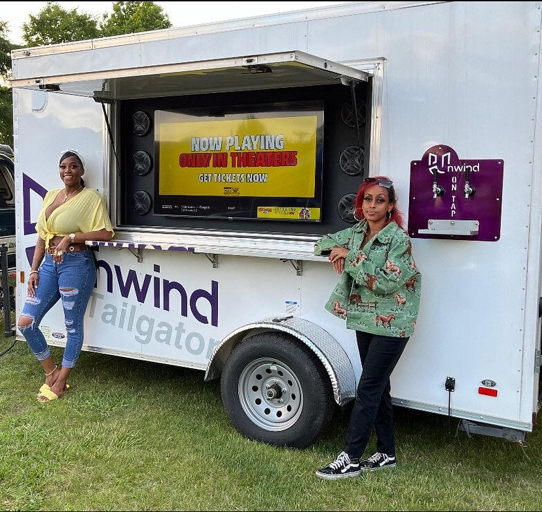 Mobile Unwind Bar